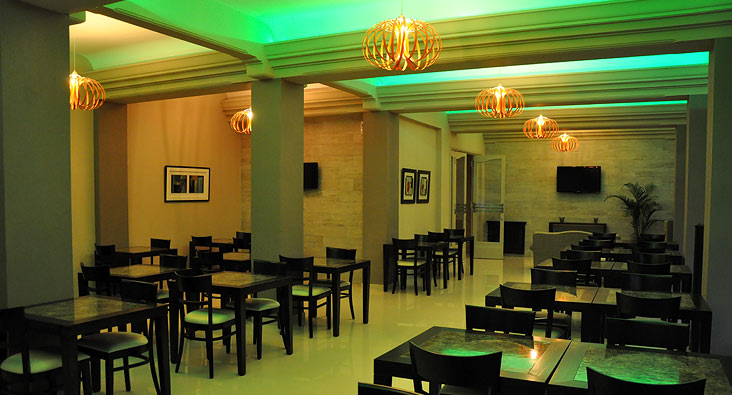 Bareko, Sala de juegos